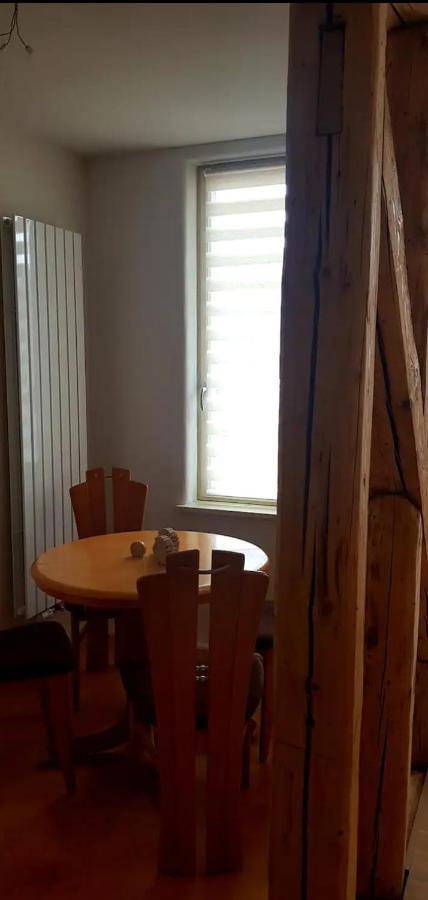 Wohnen Im Dreiseitenhof Mit Galerieschlafzimmer Neudietendorf Exteriör bild